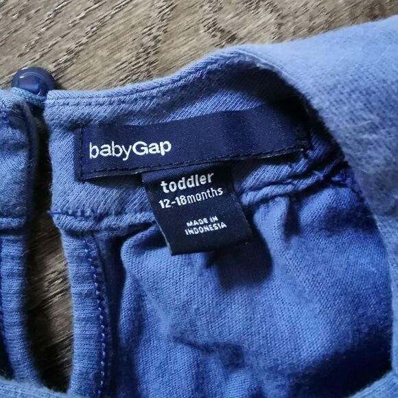 5/$10 Gap toddler girl dress size 12-18 m - Picture 3 of 4